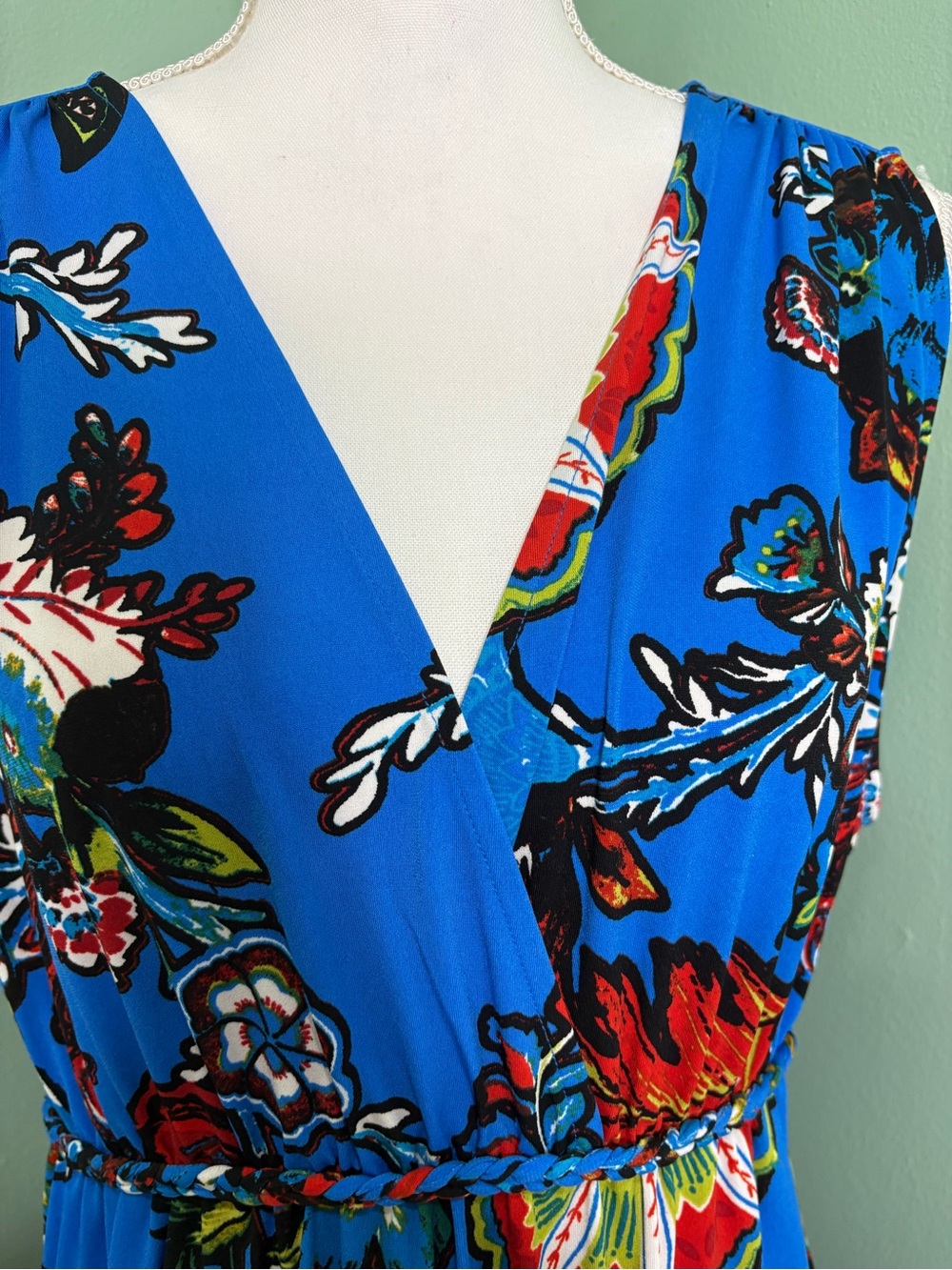Philosophy Bright Blue Floral V-Neck Maxi Dress - Picture 9 of 9